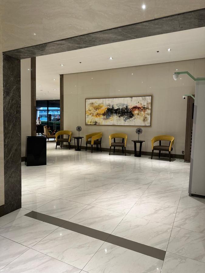 81 Newport Condominium Cluster 5 3A By Rechelle Nunag Pasay Esterno foto